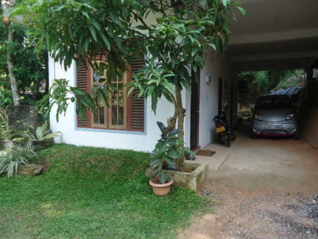 Ferienwohnung Seethawaka Seegiri Colombo Exterior foto